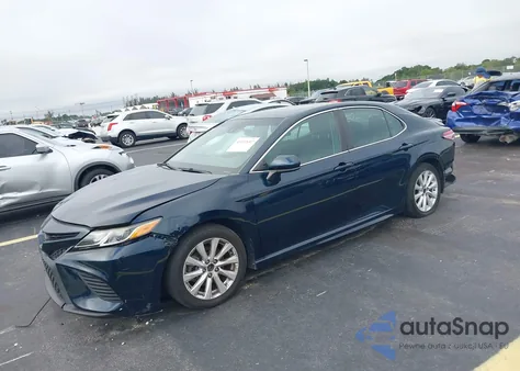 2018 Toyota Camry Se из США, поврежденный, VIN 4T1B11HK5JU601704